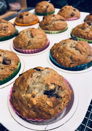 A picture of Chocolate chip banana honey oat muffins.