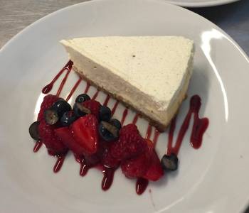 How To Make Recipe Cheese cake with berry compote Restaurant Style