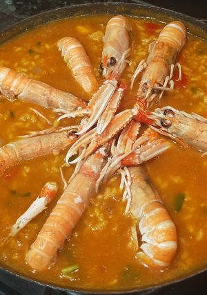 Una foto de Arroz caldoso con cigalas