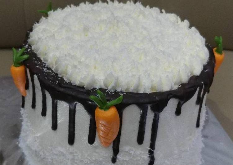 Easiest Way to Cook Tasty Carrot cake with cream cheese frosting