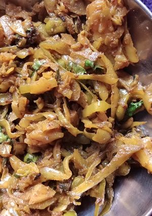 पत्ता गोभी मटर की सब्जी (patta gobhi matar ki sabzi recipe in Hindi) रेसिपी मुख्य फोटो