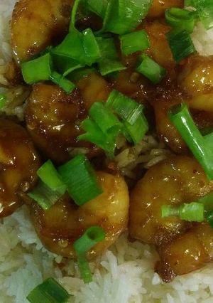 A picture of Honey garlic Asian shrimp.