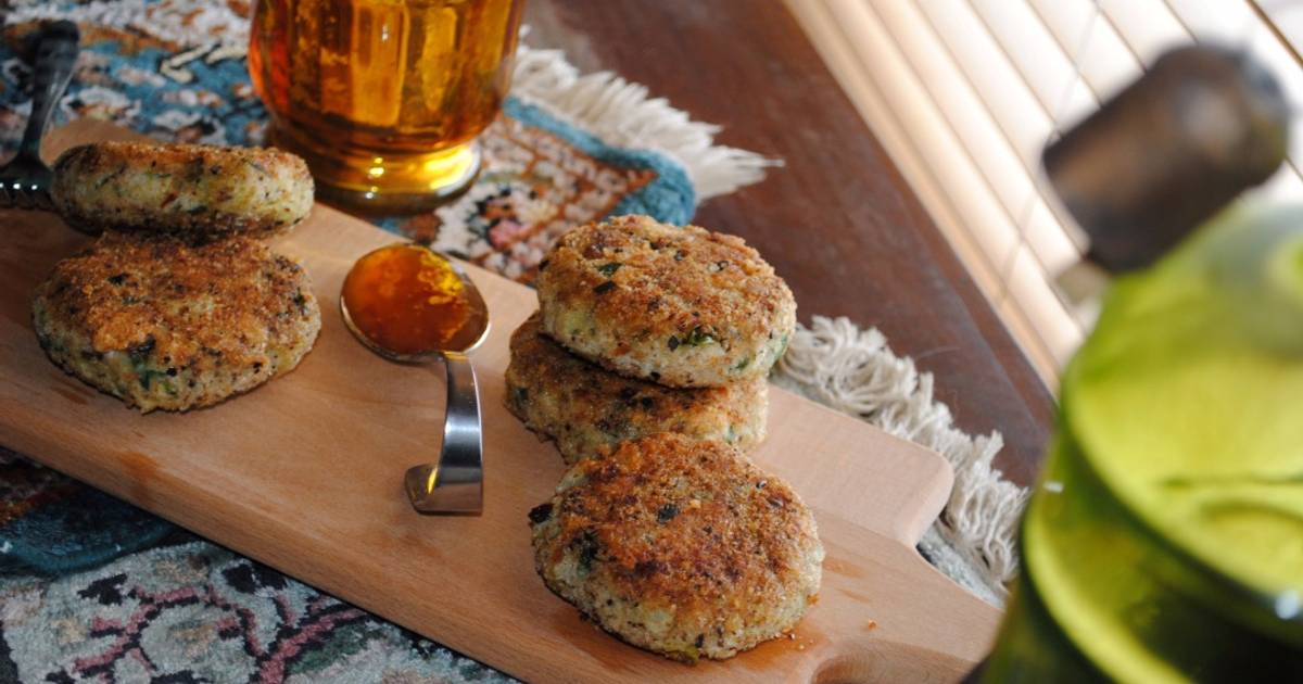 Tuna fish patties Recipe by Rozina Dinaa Cookpad