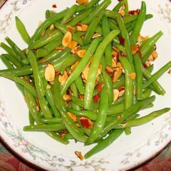 A picture of String beans almondine.