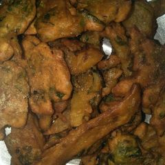 A picture of Palak pakoda.
