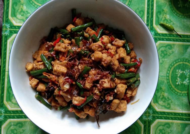 Cara Menyiapkan Tempe Orek (Tumis Tempe kacang panjang), Enak