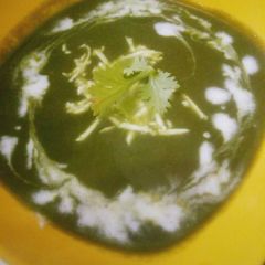 A picture of Palak soup.
