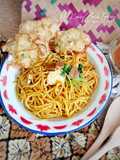 Mie Kuning Basah Goreng