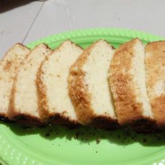 A picture of Pound cake.