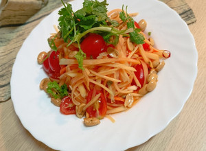泰式涼拌青木瓜絲 的食譜成品照片