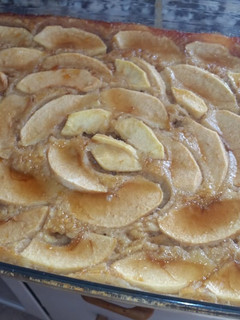 Una foto de Torta de manzana tierna superfácil
