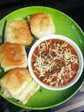 Street style pav bhaji