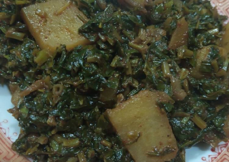 Simple Way to Make Award-winning Simple aloo methi