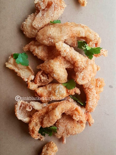 A picture of Crispy Chicken Skin.