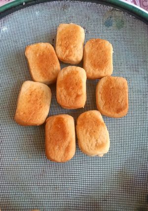 A picture of Diet naan khatai (biscuits) 🥖🫓🫓.
