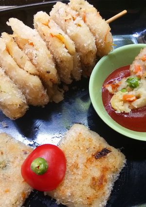 A picture of Sooji Veggie mini squares.