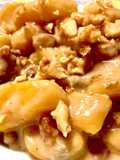 Gnocchi di zucca al gorgonzola, noci e noce moscata