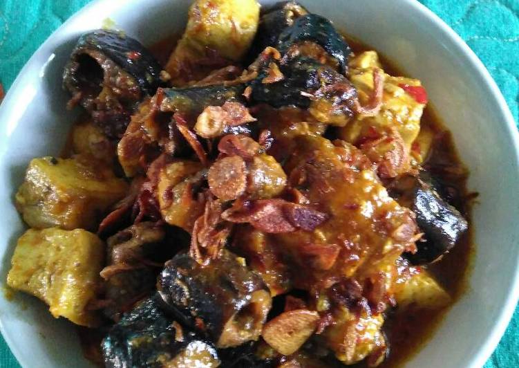 Belut tahu bumbu merah