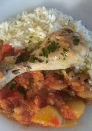 Foto principal de Muslito de pollo con arroz y hortalizas