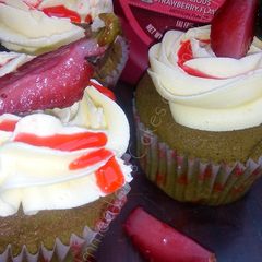 A picture of Signature cupcakes.