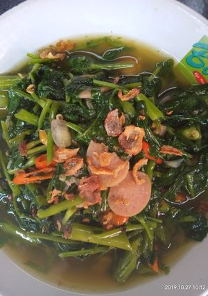 Foto resep Tumis Kangkung dan sosis endulll😍 simpel