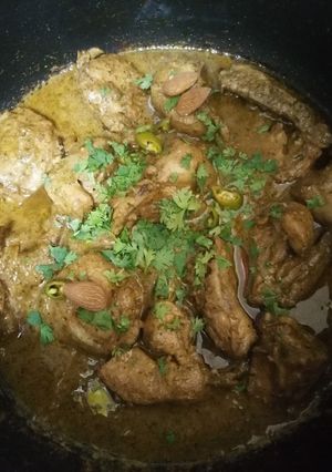 A picture of Mughlai Chicken.