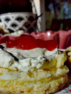 Una foto de Scones argentinos con clotted cream