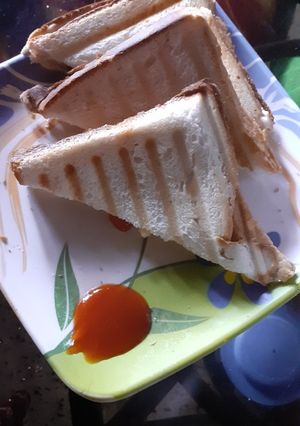 পটেটো কর্ন চিজ স্যান্ডউইচ (Potato corn cheese sandwich recipe in Bengali) রেসিপির প্রধান ছবি