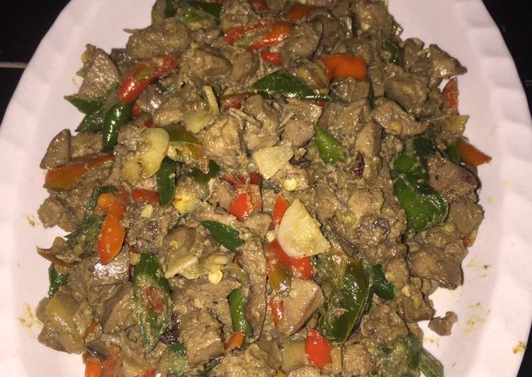 Langkah Menyiapkan Oseng Ati Ampela Lombok Ijo Anti Gagal