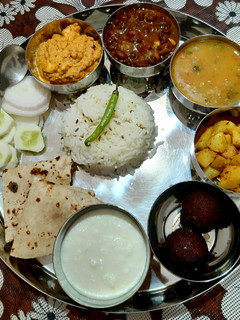 A picture of Restaurant style veg thali.