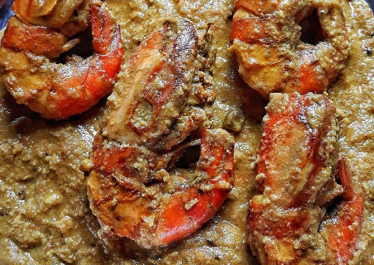 How To Handle Every Chingri or Prawn Malai Curry