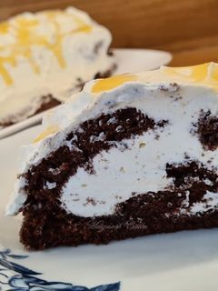 Glutén- és laktózmentes kakaós piskótatekercs mascarpone-s krémmel recept fotója