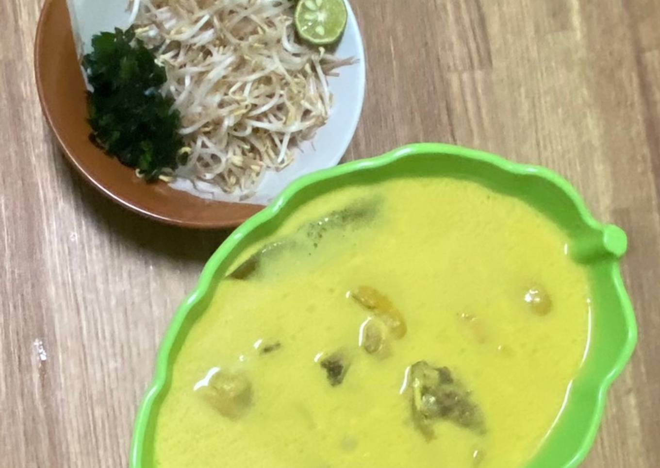 Soto Kemiri Khas Pati