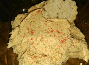 Una foto de Hummus de garbanzos 😋(sin tahini)