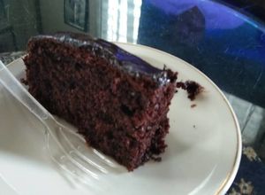 Gambar Kek coklat moist Mudah guna blender je