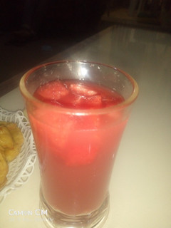 A picture of Water melon juice.