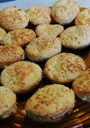 Una foto de Bizcochitos de queso 💥