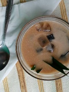 Foto resep Es Cincau Hitam #bikinramadhanberkesan