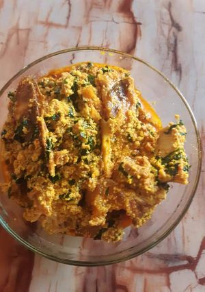A picture of Egusi soup.