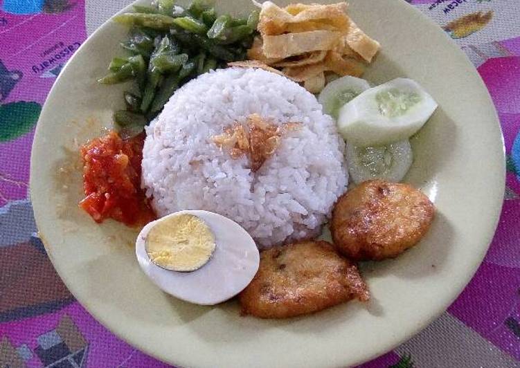 Resep Nasi Lemak Gurih (Rice Cooker) , Lezat Sekali