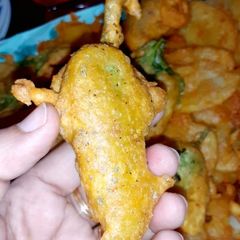 A picture of Mirch ky pakory.