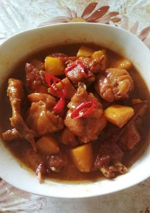Foto resep Semur ayam dan kentang