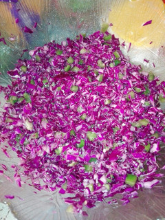 A picture of Red cabbage salad.