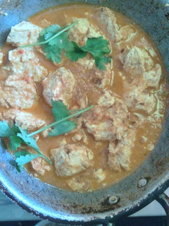 முட்டை கிரேவி different cube egg gravy (Muttai gravy recipe in tamil) செய்முறை முக்கிய புகைப்படம்
