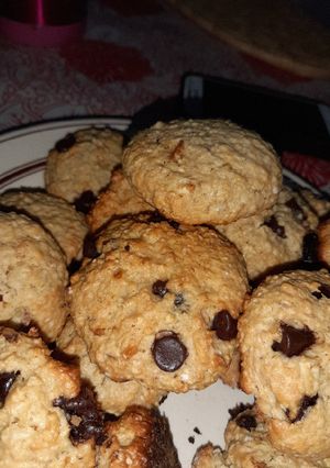 Una foto de Galletitas de avena, nueces y chips