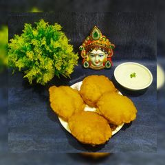 A picture of Rajgira Ki Poori.
