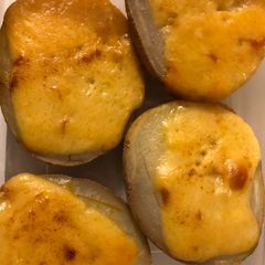 Cheesy Oven Potatoes A picture of Cheesy Oven Potatoes.