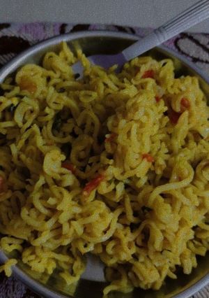 मैगी (maggi recipe in Hindi) रेसिपी मुख्य फोटो