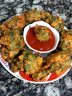 A picture of Spinach fritters😋.