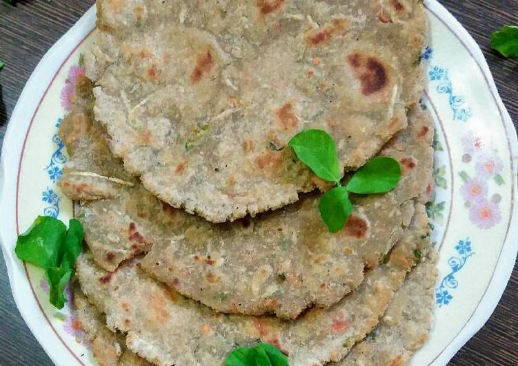 Recipe of Super Quick Homemade Jowar and bajra vegetables paratha